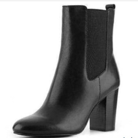 tahari resist boot